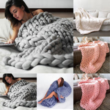 Load image into Gallery viewer, 80*100cm Hand Chunky Knitted Blanket Thick Wool look Bulky Knitting Throw 6 Colors