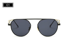 Load image into Gallery viewer, Retro Sunglasses For Women