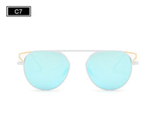 Load image into Gallery viewer, Retro Sunglasses For Women